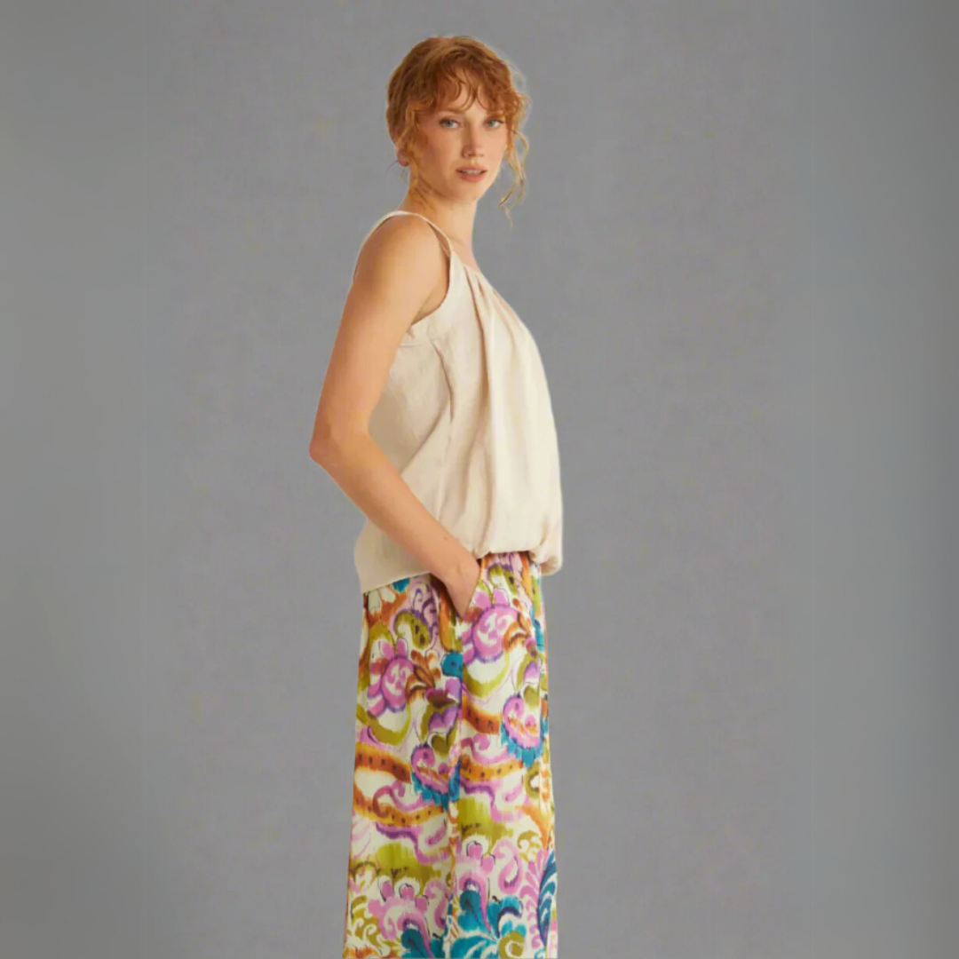 Sleeveless Off-White Blouse
