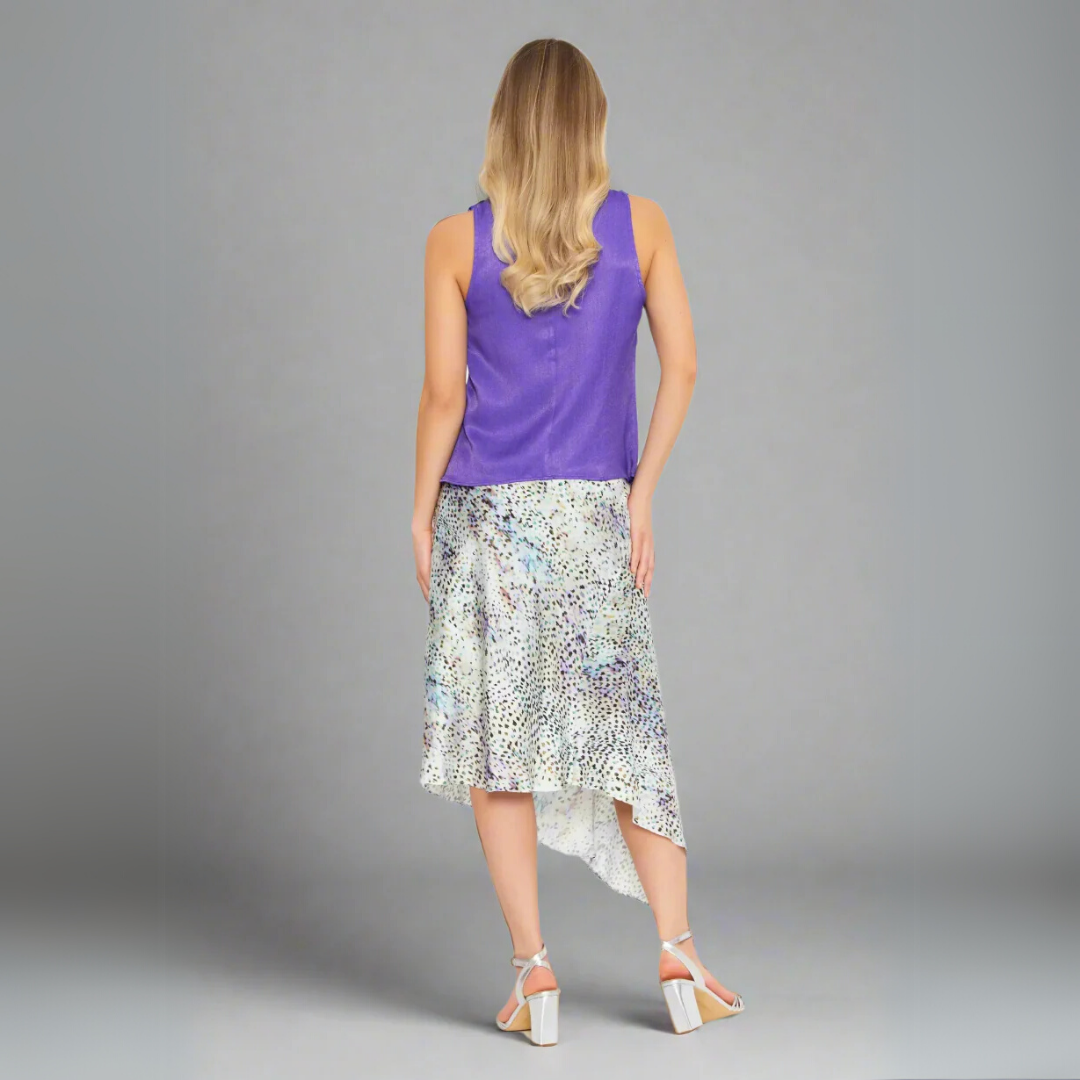 The Patterned Skirt Outfit