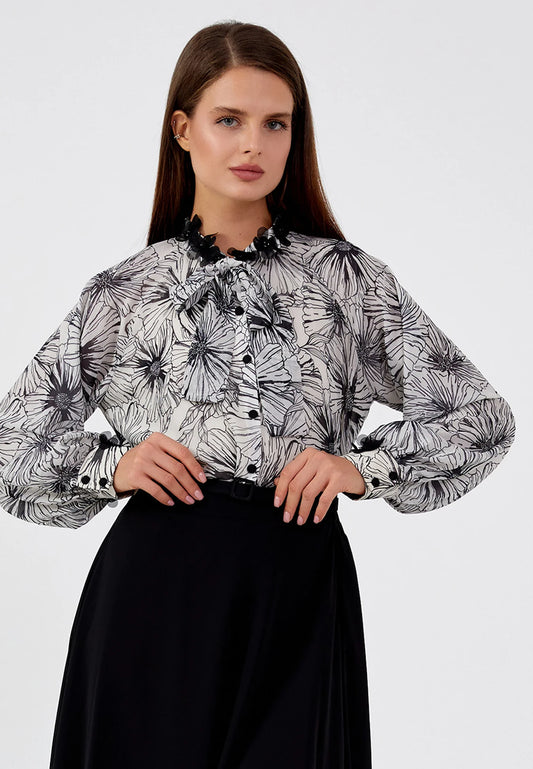 The Elegant Floral Chiffon Two-Piece Set - Beige