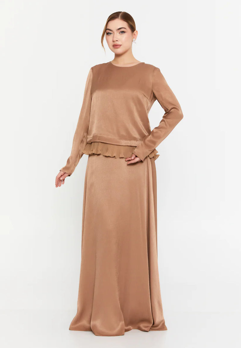 The Chic Satin Two-Piece Set - Brown