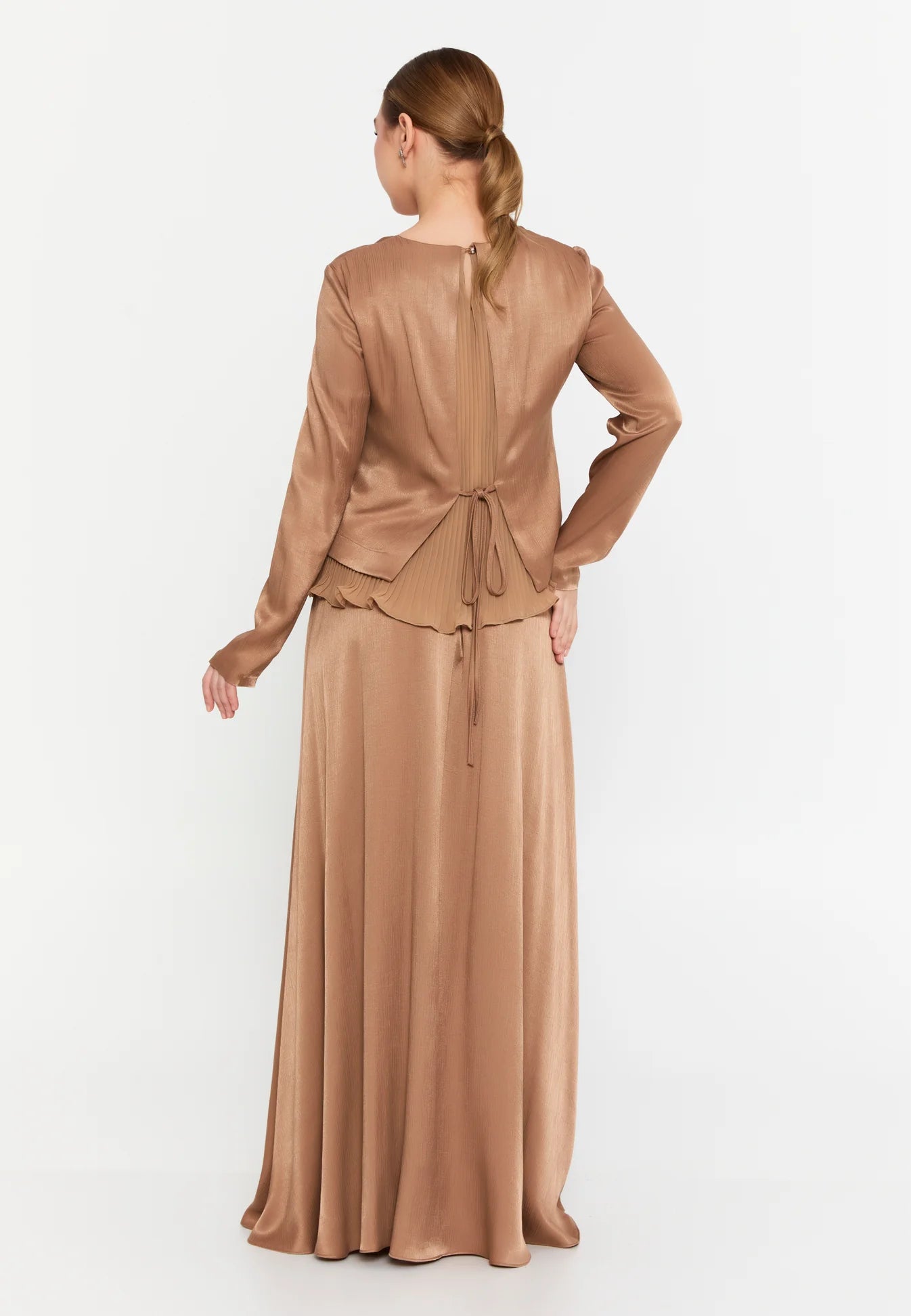 The Chic Satin Two-Piece Set - Brown